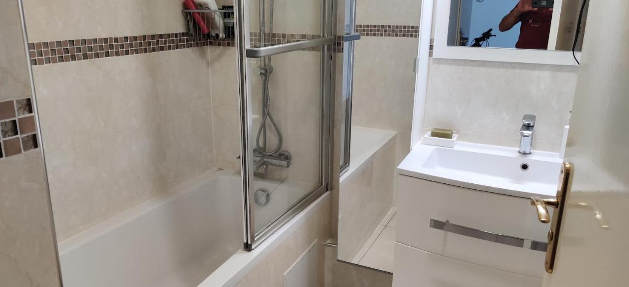 Chambre Chez L'Habitant A 5 Minutes Du Metro Ivry-sur-Seine Luaran gambar